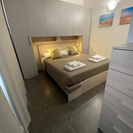 Little House Appartement Reggio di Calabria Buitenkant foto