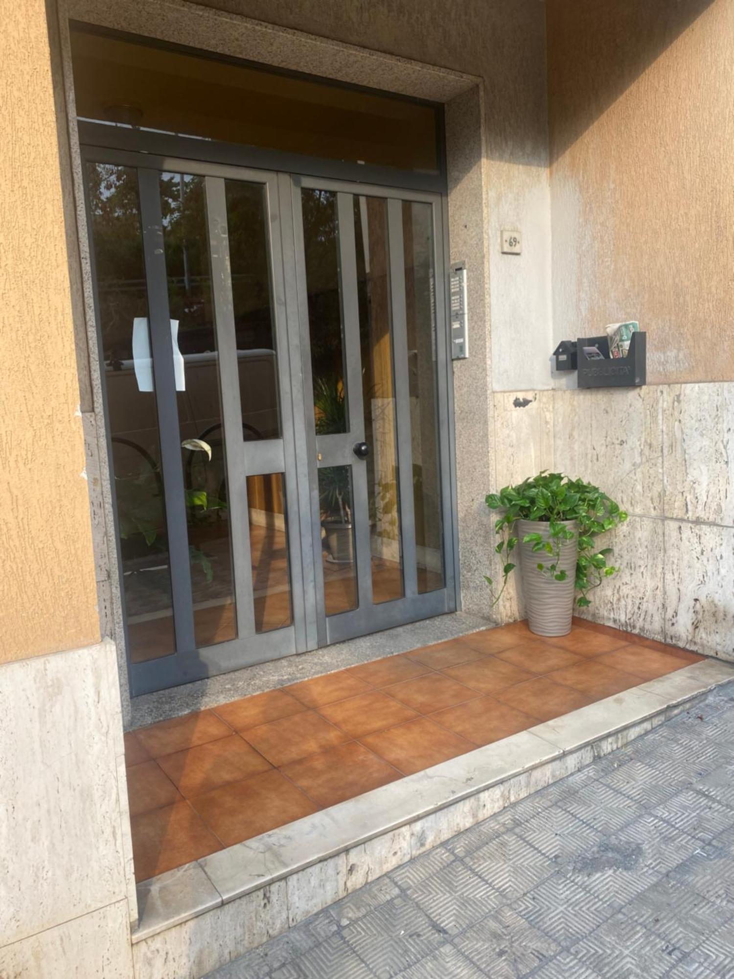 Little House Appartement Reggio di Calabria Buitenkant foto