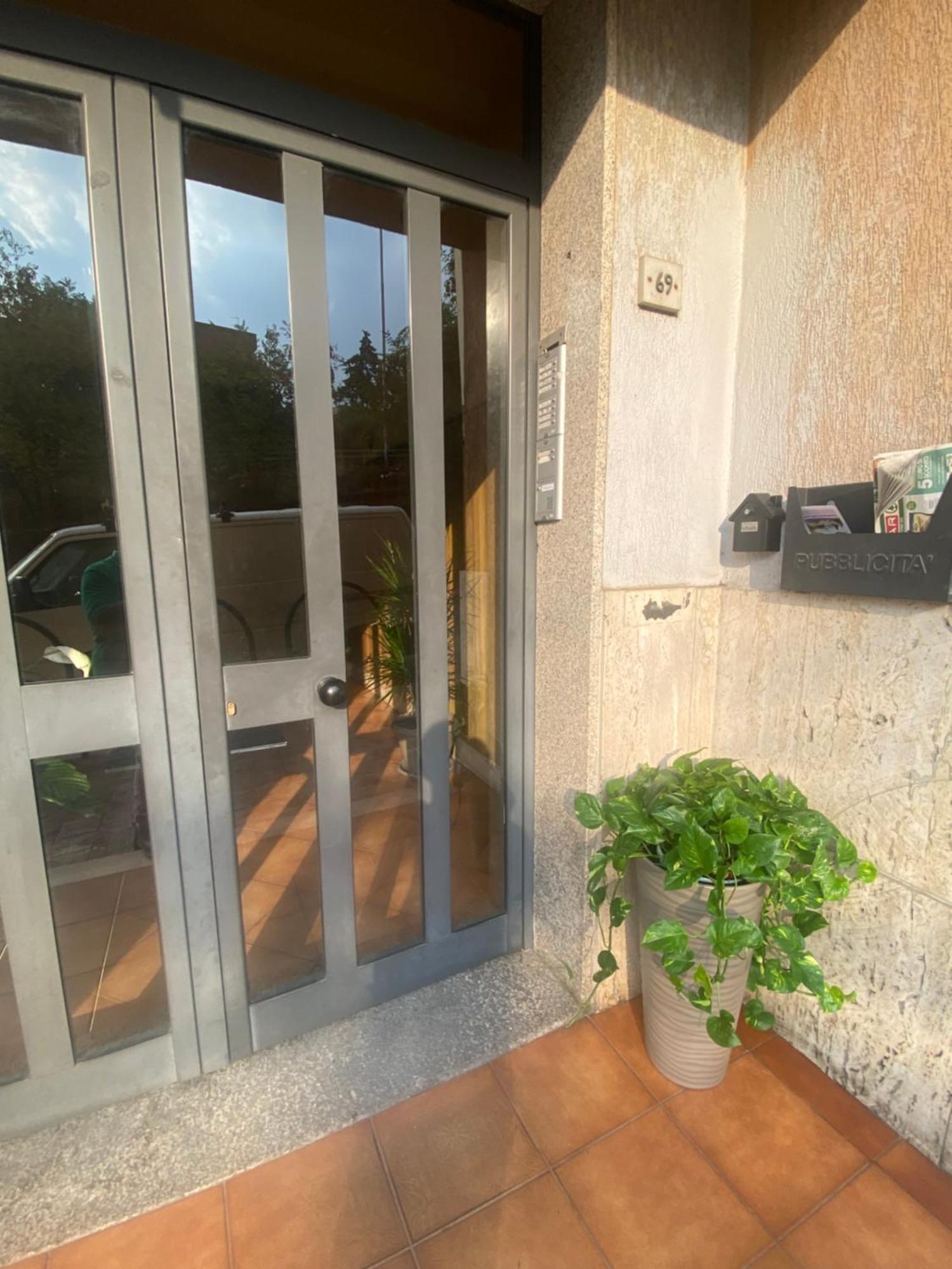 Little House Appartement Reggio di Calabria Buitenkant foto