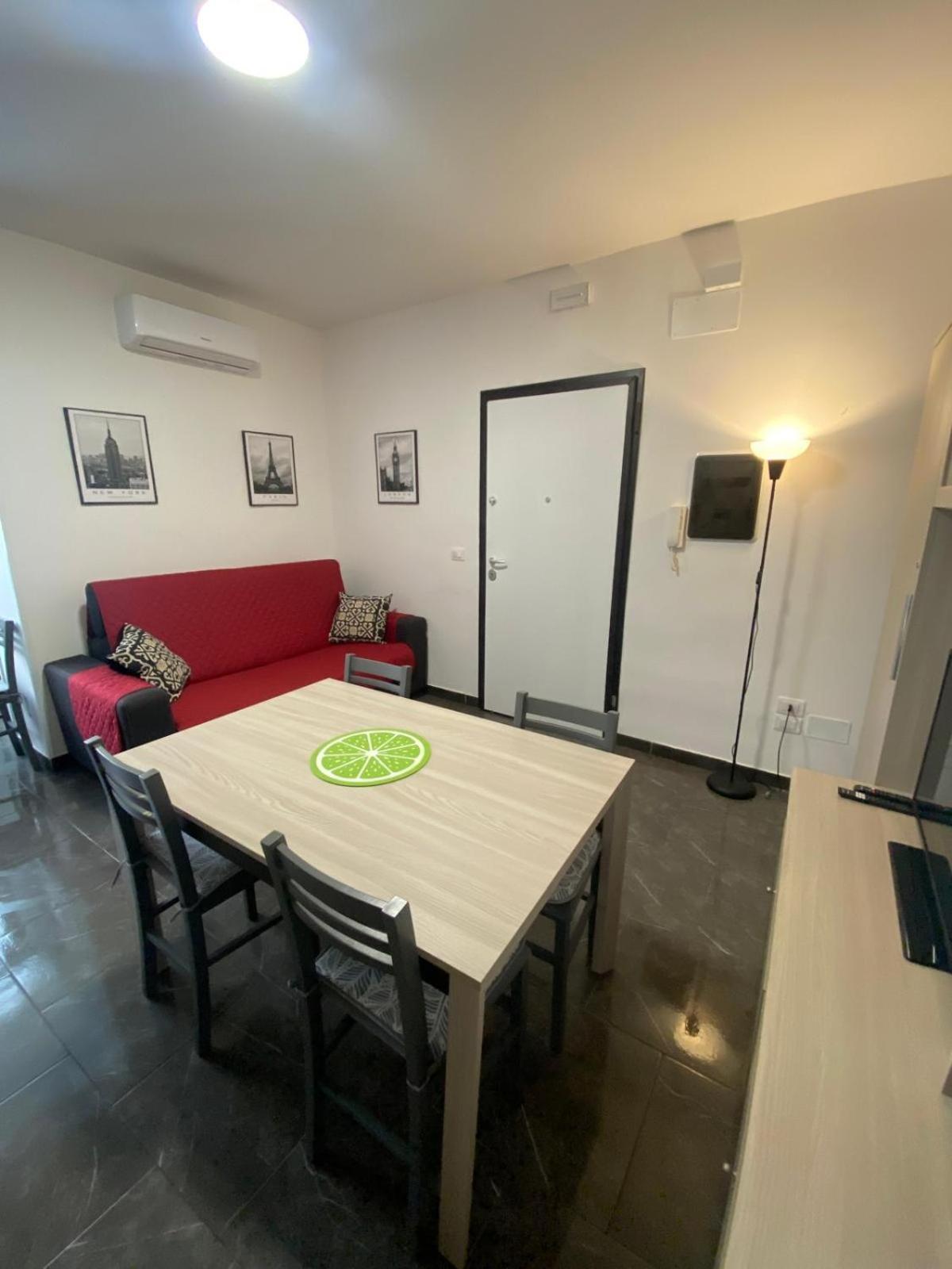 Little House Appartement Reggio di Calabria Buitenkant foto